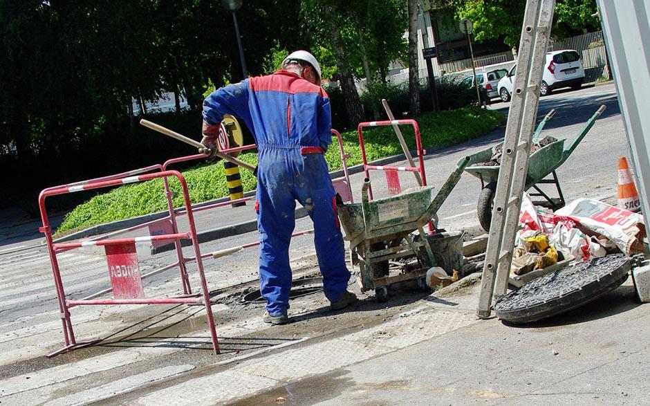 déboucher canalisation évier Paris 18